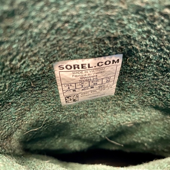 Sorel Kids Black and Red Snow Boots - Picture 11 of 11